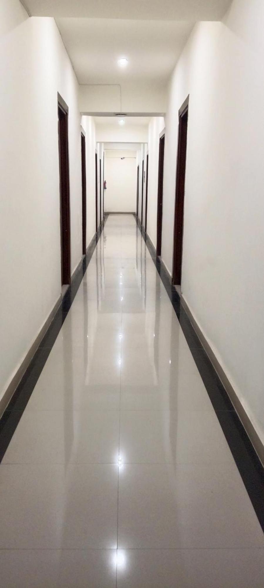 Hotel Blue Heaven Oyotownhouse Ghaziabad Dış mekan fotoğraf